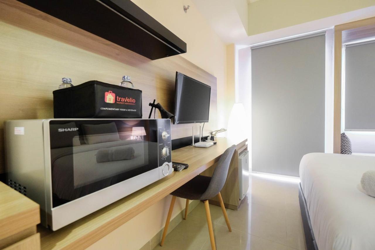 Fully Furnished No Kitchen At Mustika Golf By Travelio