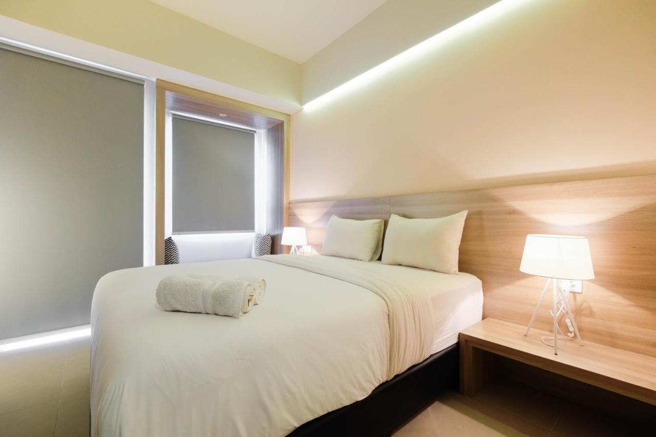 Apartemen Fully Furnished No Kitchen At Mustika Golf By Travelio *